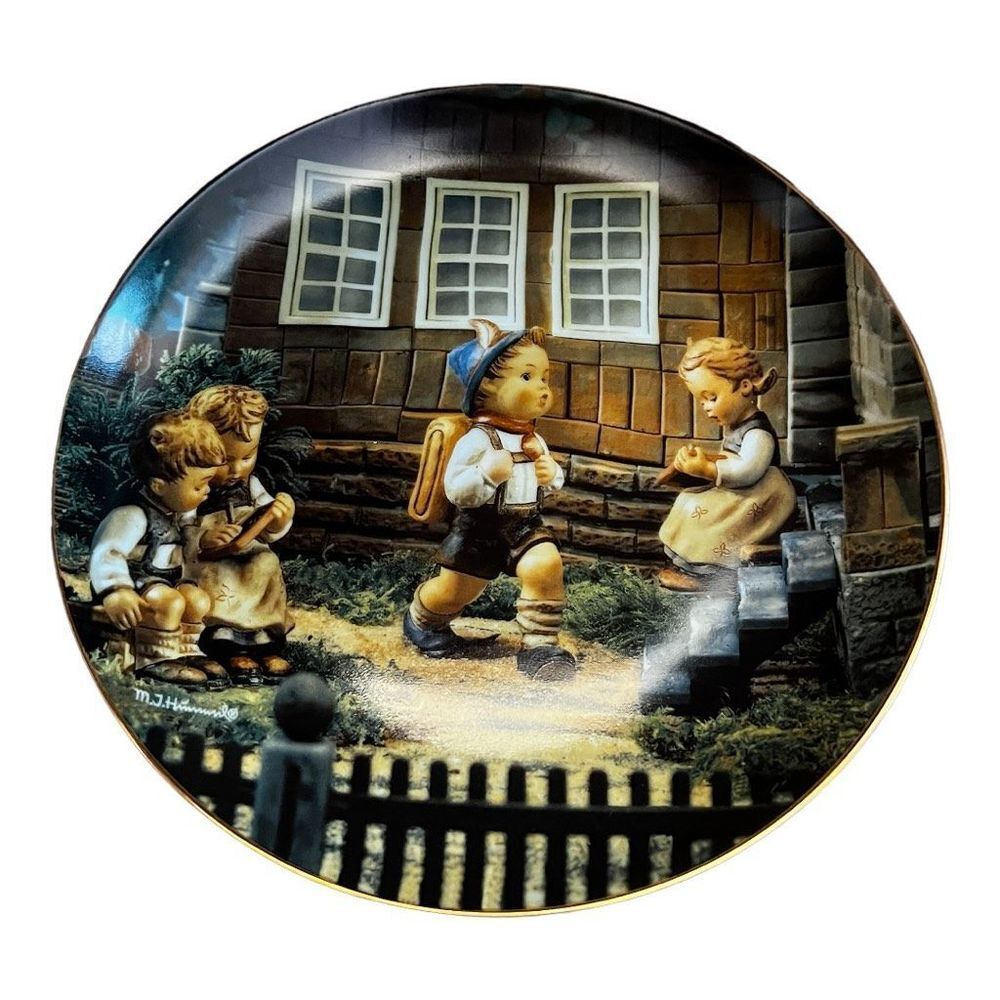 Danbury Mint Hummel "Back To School" September Collector Plate new